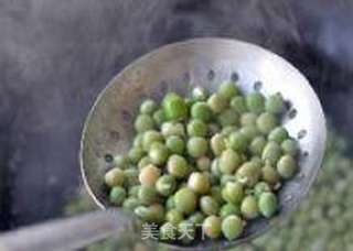 蛋炒饭的做法步骤:2