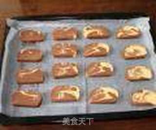 双色饼干的做法步骤:14