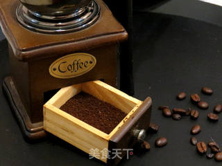 #东菱意式咖啡机试用#最受女生欢迎的咖啡【摩卡咖啡】的做法步骤:2