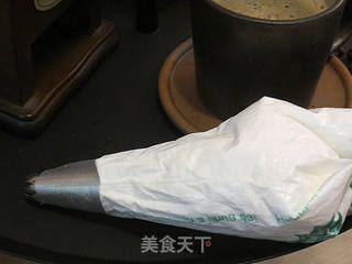 #东菱意式咖啡机试用#最受女生欢迎的咖啡【摩卡咖啡】的做法步骤:9