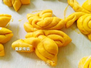 南瓜花卷的做法步骤:10