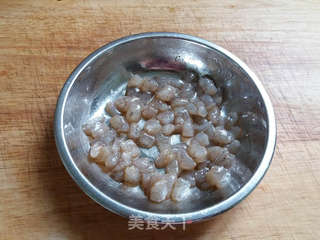虾仁鸡蛋炒饭的做法步骤：2