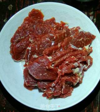 香辣牛肉火锅的做法步骤:2