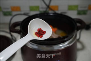 蔬果排骨汤的做法步骤:5
