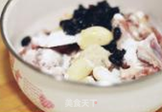 豉香芋头蒸排骨的做法步骤:4