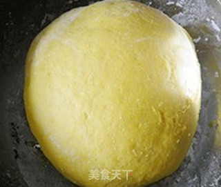 让面食不再单调--------玫瑰花馒头的做法步骤:4