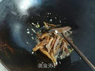 豆豉鲮鱼油麦菜-快手懒人菜的做法步骤:6