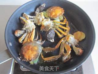 螃蟹粉丝煲的做法步骤:5