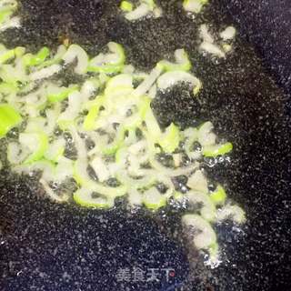 鱼饼紫菜包饭的做法步骤:10