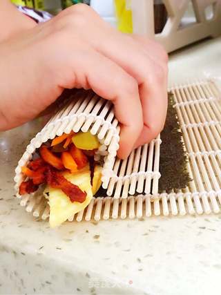 鱼饼紫菜包饭的做法步骤:21