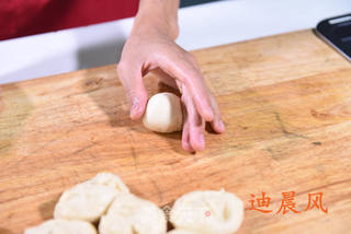 芝士培根面包的做法步骤:4