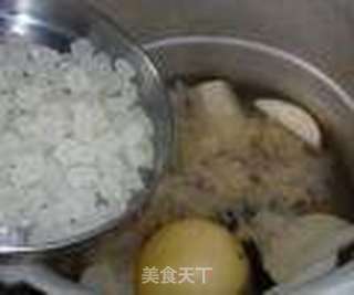 红豆银耳雪梨汤的做法步骤:6