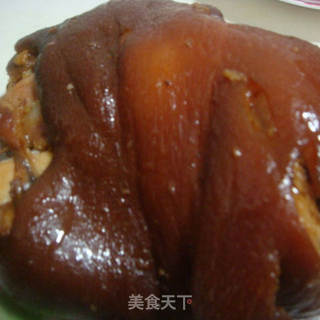 美味酱肘子的做法步骤:7