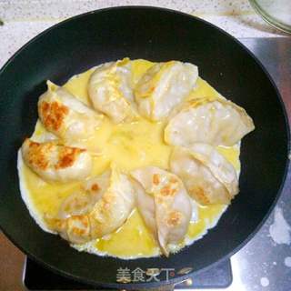 #快手懒人餐#煎饺的做法步骤：3