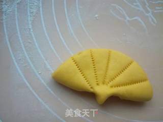 南瓜荷叶夹的做法步骤:13