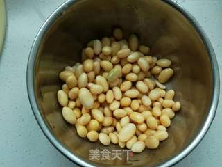 海带黄豆瘦肉汤的做法步骤:3