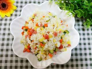 五彩菠萝炒饭-快手懒人餐的做法步骤:12