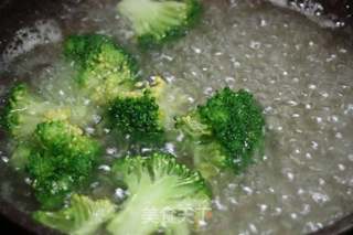 韩式辣白菜炒饭的做法步骤:6