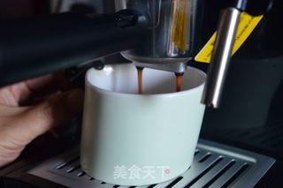 #东菱意式咖啡机试用#经典卡布奇诺的做法步骤:11