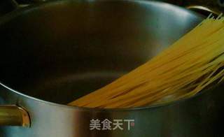 意大利排骨面的做法步骤:6