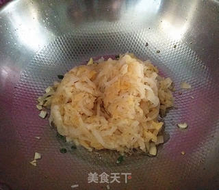 东北酸菜熘肥肠的做法步骤:8
