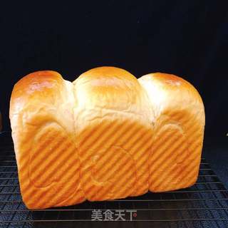 北海道吐司的做法步骤:15