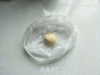 达摩法师挤挤小面包的做法步骤:2