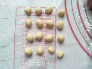 达摩法师挤挤小面包的做法步骤:8