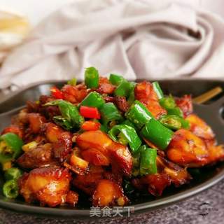 辣子鸡丁的做法步骤:12