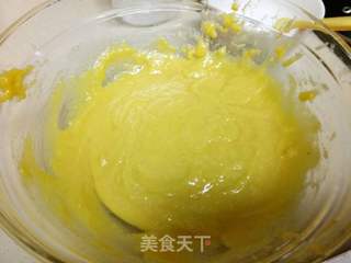 杏仁海绵蛋糕配白巧克力慕斯的做法步骤:4