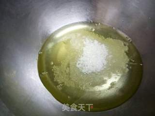 杏仁海绵蛋糕配白巧克力慕斯的做法步骤:5