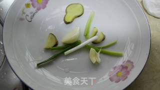 清蒸草鱼腩的做法步骤:2