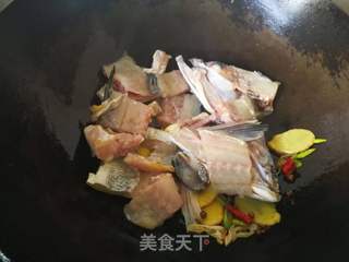 酸菜鲈鱼火锅的做法步骤:8