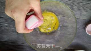 紫薯鸡蛋糕的做法步骤:3