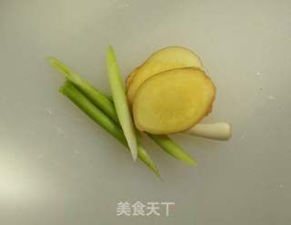红烧鸡腿的做法步骤:2