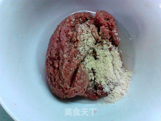 蛋蓉牛肉羹的做法步骤:3