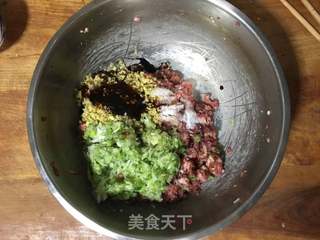 羊肉冰花水煎包的做法步骤:6