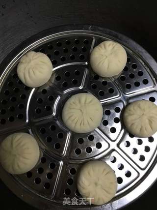 香菇肉包子的做法步骤:8
