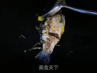 奶白鲫鱼汤的做法步骤:4