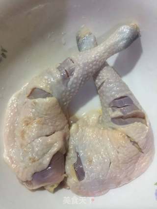柠檬咖喱烤鸡腿的做法步骤:2