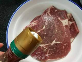 黑椒牛排的做法步骤:2