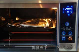 蜜汁叉烧鸡翅根的做法步骤:6