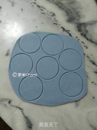 蝴蝶馒头的做法步骤:2