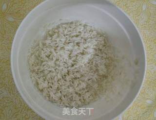 广东肠粉的做法步骤：1