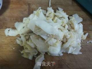 酸菜猪肉馅饼的做法步骤:3