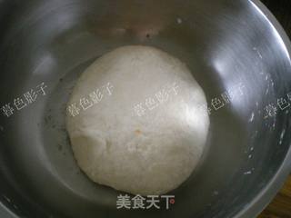 黄瓜胡萝卜鸡蛋水煎饺的做法步骤:3