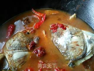 剁椒烧鱼头的做法步骤:4