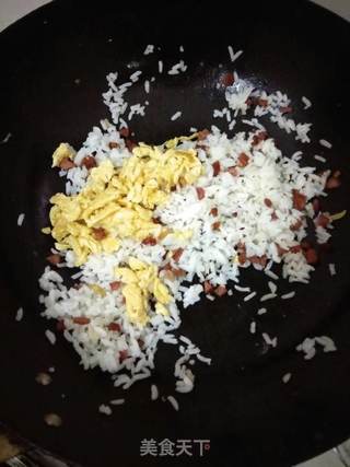卡通香肠蛋包饭的做法步骤：7