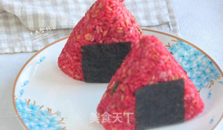 甜菜根牛油果虾饭团的做法步骤:9