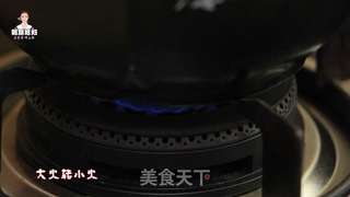 韩式辣白菜豆腐汤的做法步骤:11